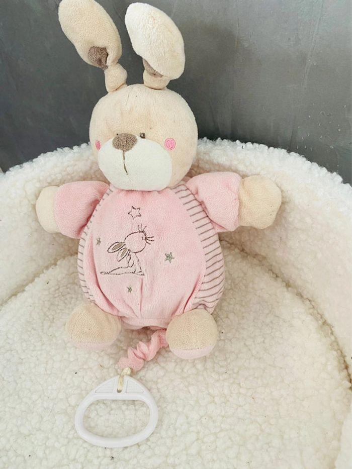 Peluche musical bébé - photo numéro 2