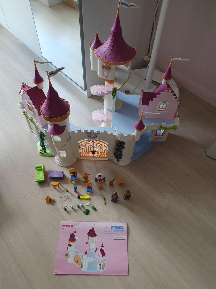 Chateau Princesses playmobil 6848 - photo numéro 1