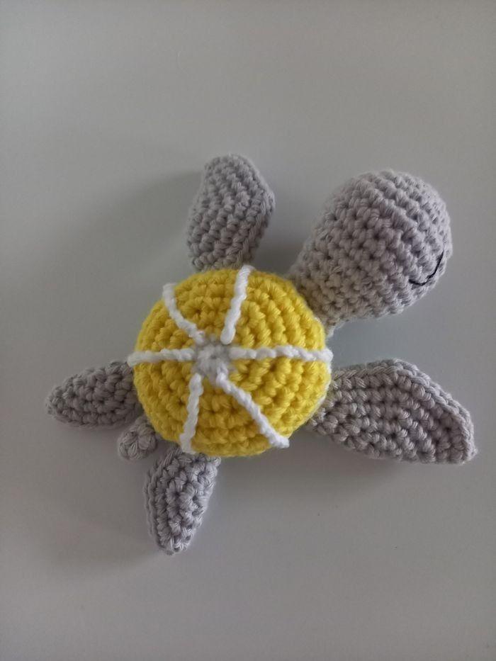 Petite tortue amigurumi - photo numéro 3