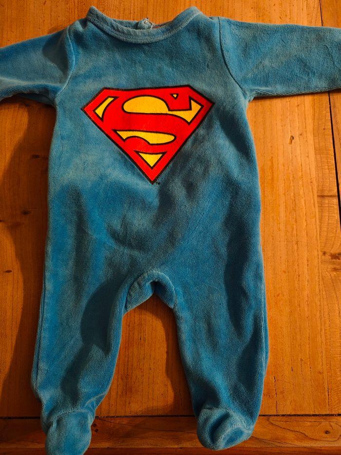 Pyjama superman