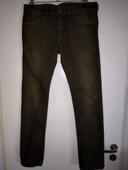 Jean diesel thavar w32 l32 Vert