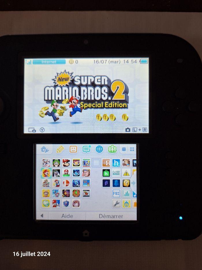 2DS +20 jeux + boîte + chargeur - photo numéro 4