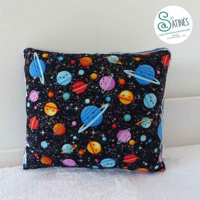 Coussin Univers et Planètes - photo numéro 1