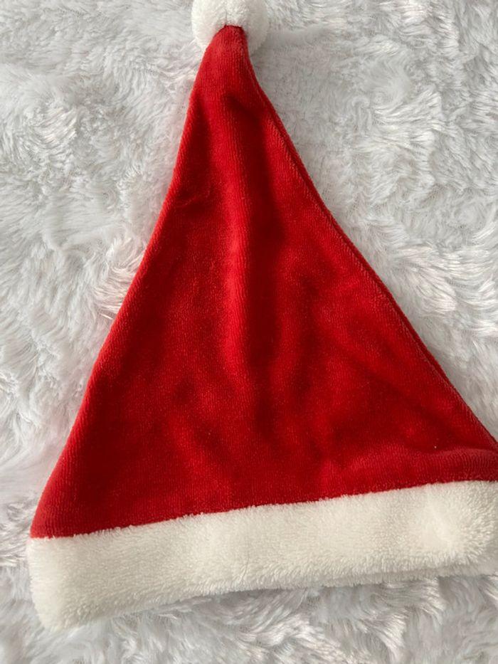 Bonnet chapeau Noel rouge / blanc Orchestra 41 cm 3 mois comme neuf - photo numéro 3