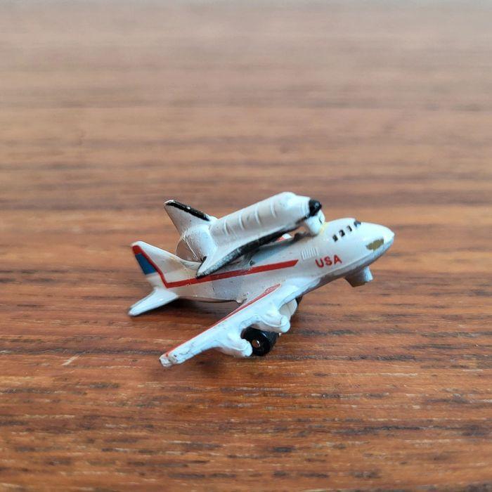 Galoob Micro Machines  Boeing 747 - mini Shuttle transport B SYD 4 - photo numéro 2