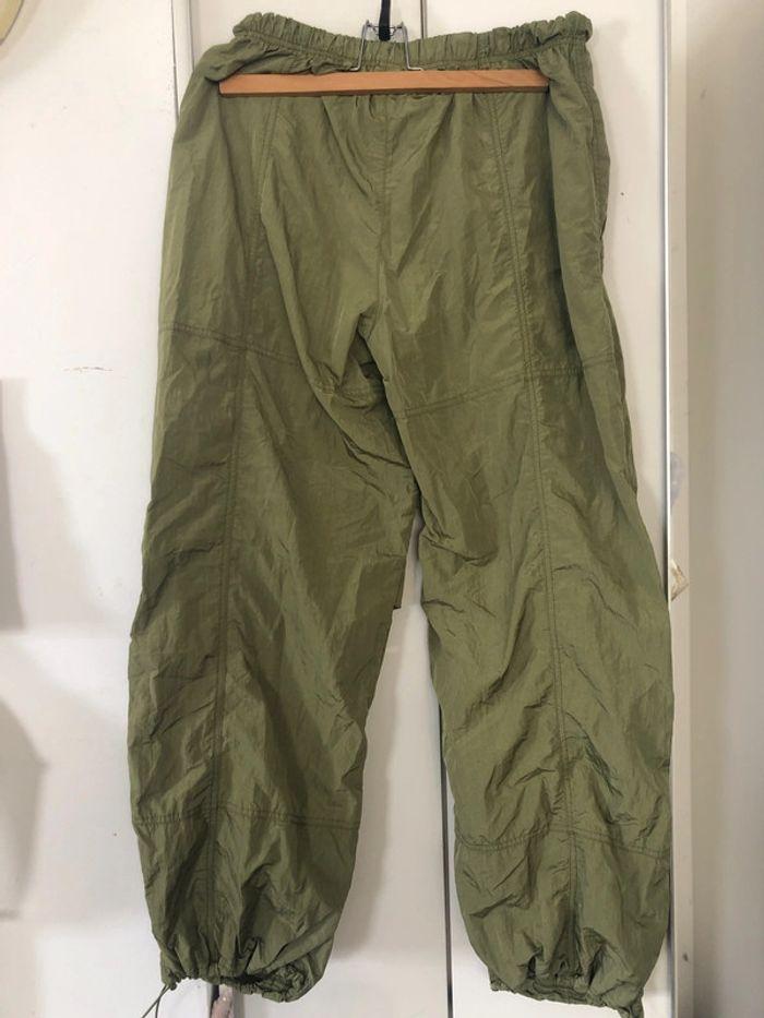 Pantalon large / parachute . Taille M - photo numéro 5