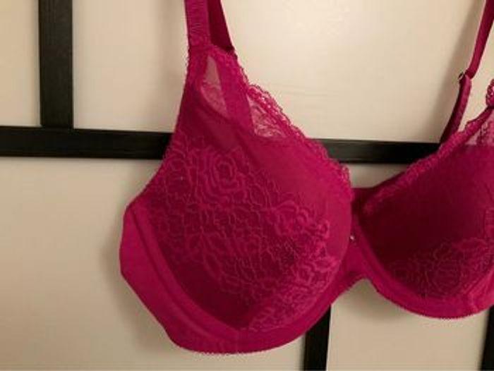 Soutien-gorge fuchsia Wacoal neuf - photo numéro 11