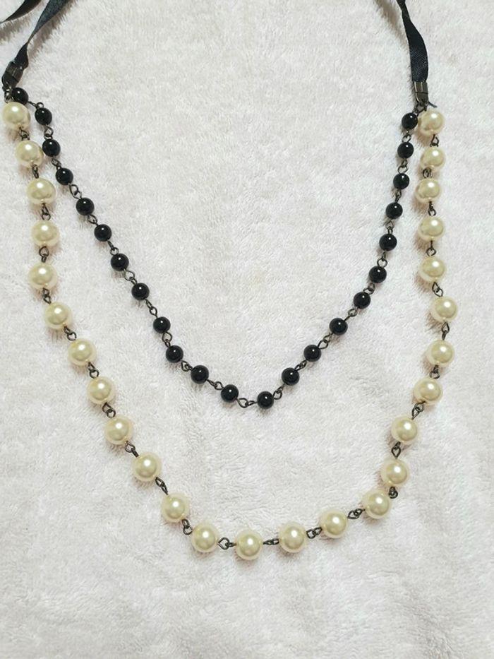 Collier perles blanches et noires - photo numéro 2