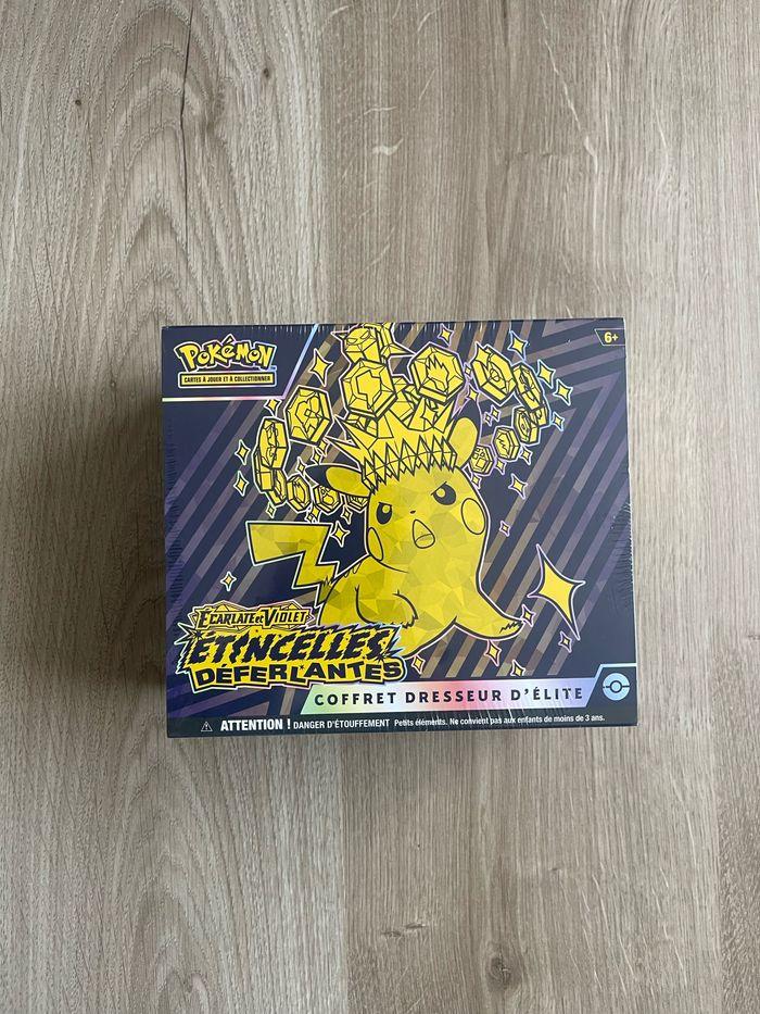 Pokemon ETB EV8 étincelles déferlantes - photo numéro 1