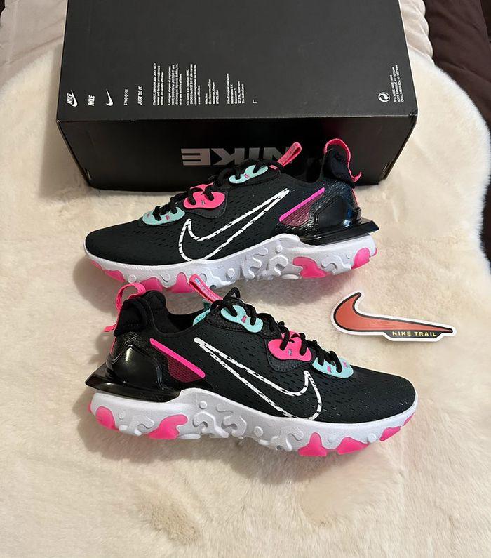 Nike React Vision White Pink - photo numéro 1