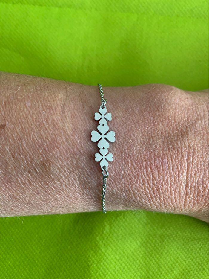 Bracelet trèfle à quatre feuilles en acier inoxydable argenté - photo numéro 2