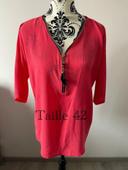 Blouse à manches courtes rose corail fermeture éclair devant noir taille 42