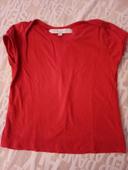 Tee-shirt rouge en 3 ans