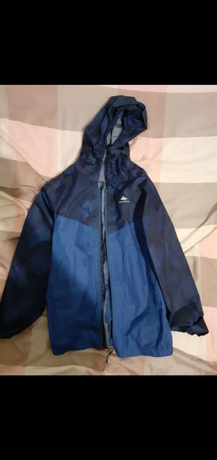 Lot de 4 blousons/ vestes garçon  8 ans  DPAM,  QUECHUA..23€ - photo numéro 3