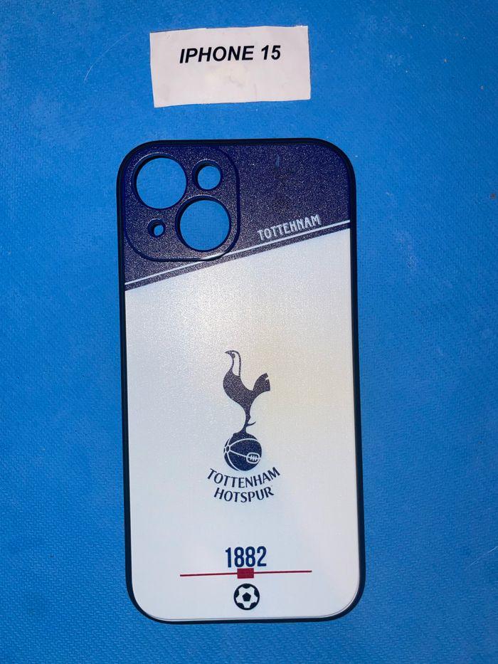 Coque iPhone 15 - Tottenham - photo numéro 1