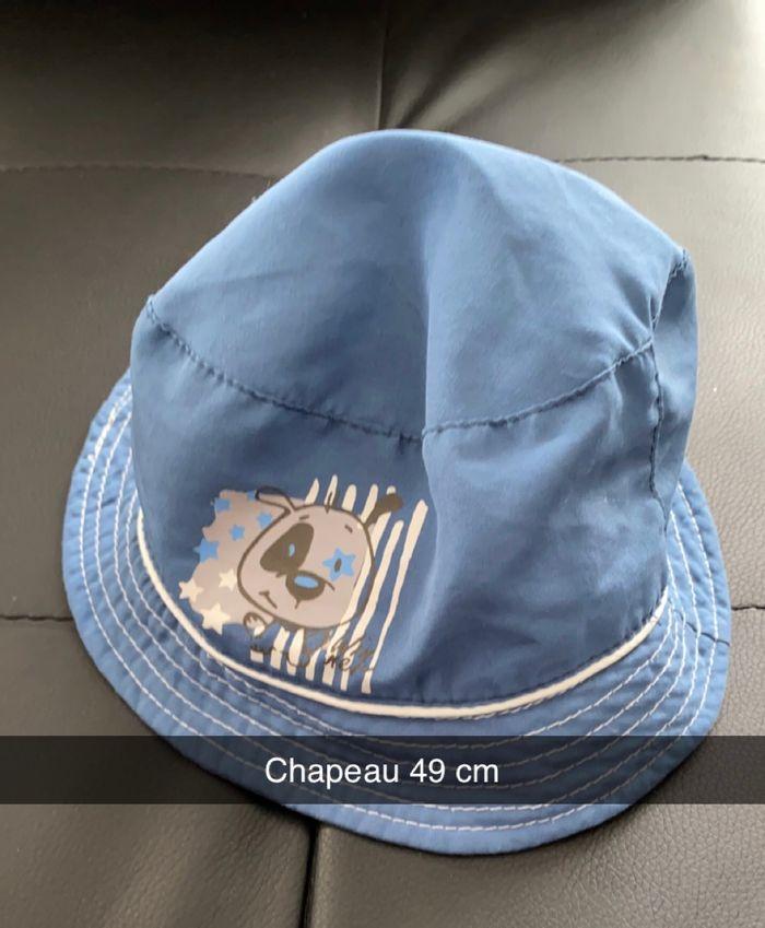 Lot de 2 chapeaux bobs  Taille 50 et 49 Très bon état - photo numéro 1