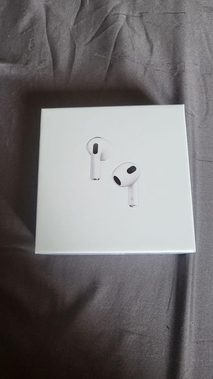 Air pods 3 - photo numéro 2