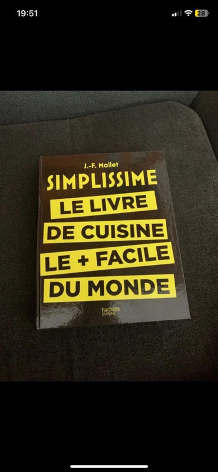 Livre de cuisine - photo numéro 1