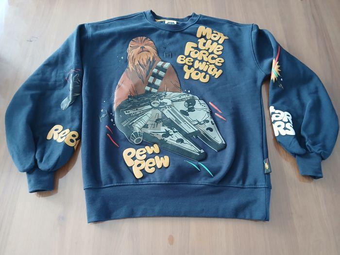 Pull Star Wars Neuf - photo numéro 1