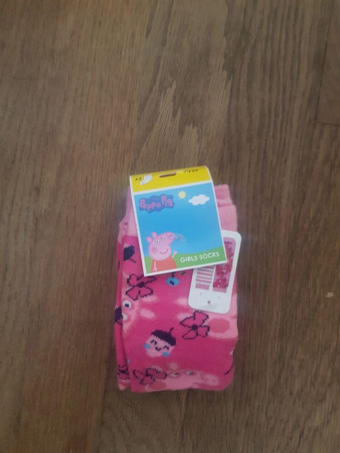 chaussettes rose peppa pig taille 31/34 - photo numéro 1