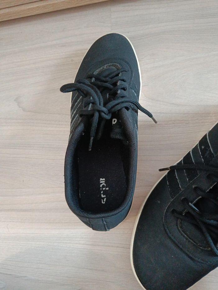 Baskets Adidas noir taille 40 - photo numéro 3