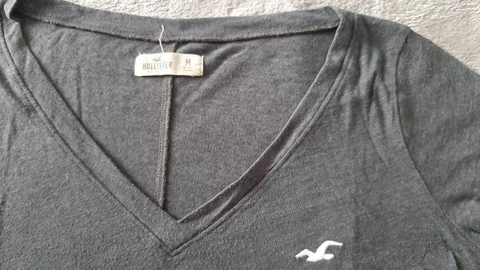 Tee shirt col V Hollister - photo numéro 2