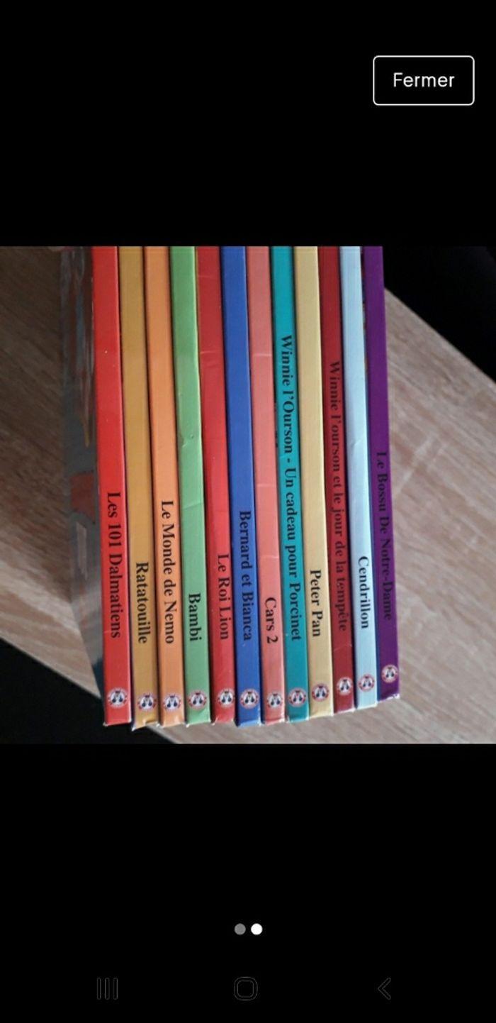 Lot 12  livres Disney - photo numéro 2