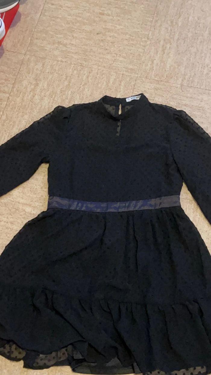 Robe Shein noire 10 ans - photo numéro 2