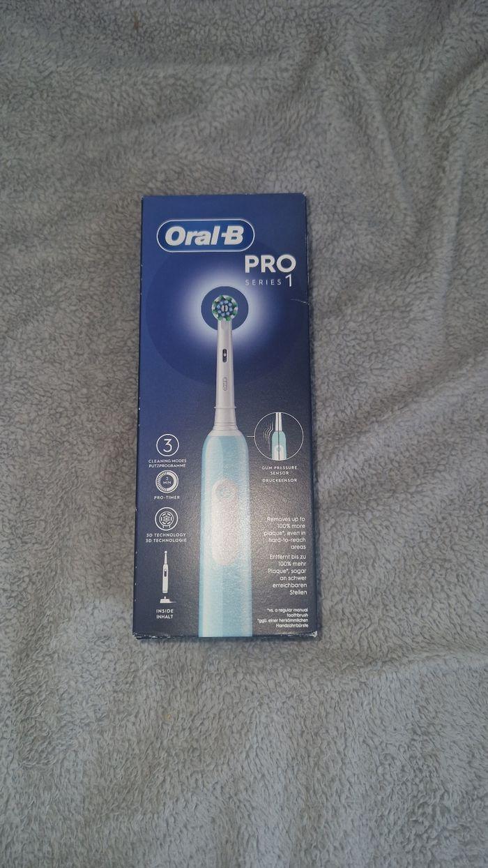 Oral b