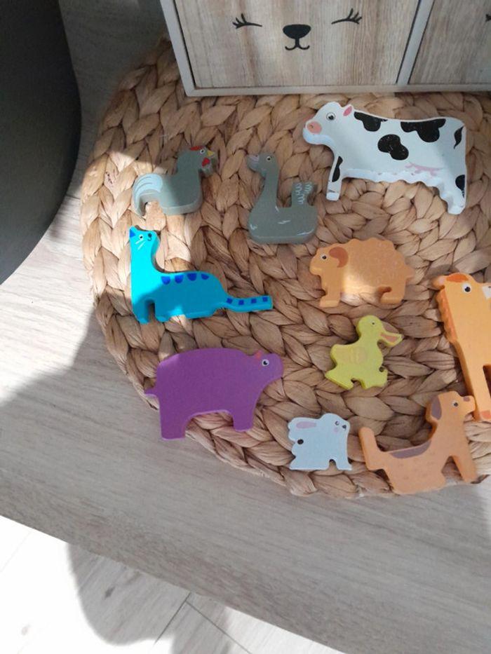 Figurines animaux de la ferme encastrable et empilable Montessori - photo numéro 2