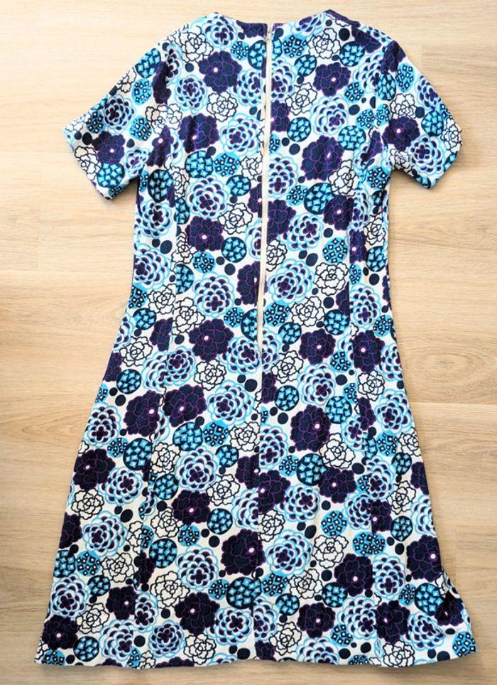 Robe vintage fleurs bleues et violettes - photo numéro 2