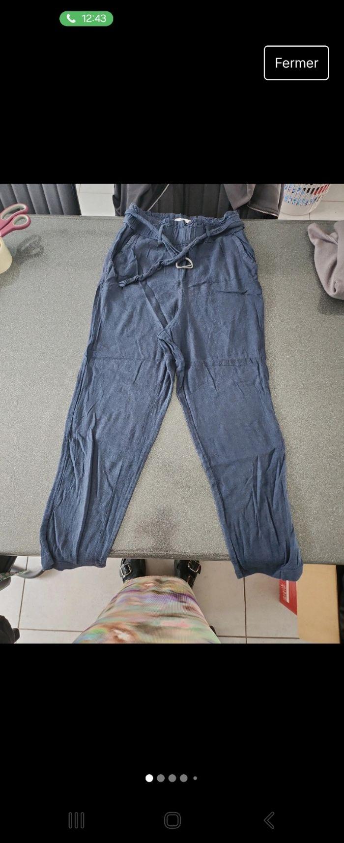 Pantalon bleu marine Hollister - photo numéro 1