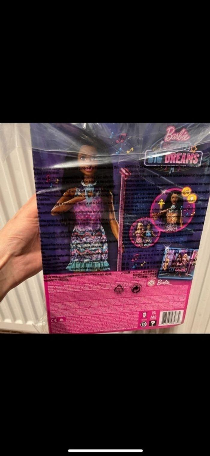 Poupée Barbie Brooklyn “Stage Free for Big Dreams” - photo numéro 2