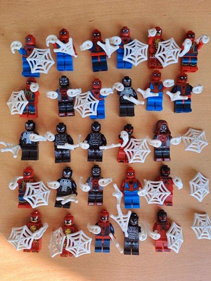 Lot de figurines Lego Spiderman Venom - photo numéro 1