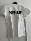 T-shirt rim arodaki