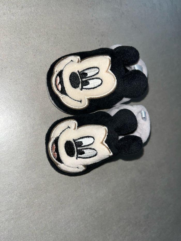 Chausson Mickey - photo numéro 1