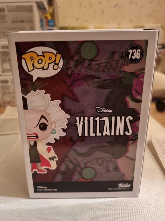 Funko Pop ! Disney Vilains - Cruella De Vil # 736  Exclu Hot Topic, Diamond - photo numéro 3