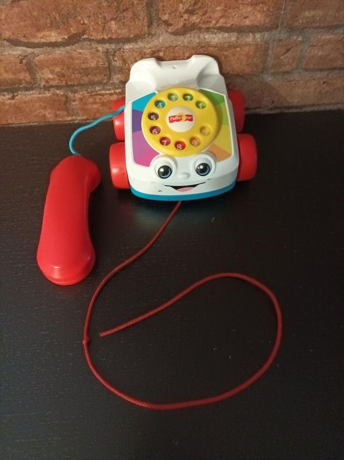 Téléphone premier âge Fisher price - photo numéro 2