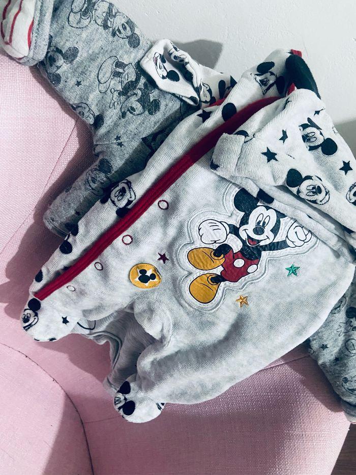 Lot vêtements bébé mickey - photo numéro 1