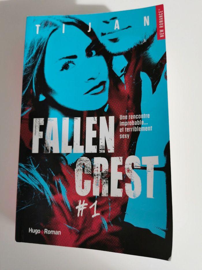 Fallen crest - photo numéro 1