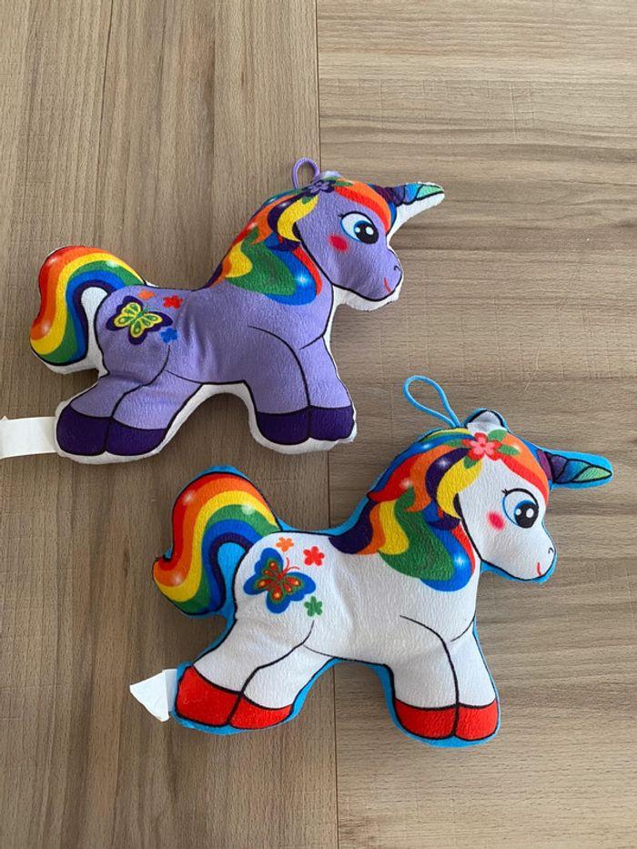 Lot de 3 peluches licorne 🦄 - photo numéro 2