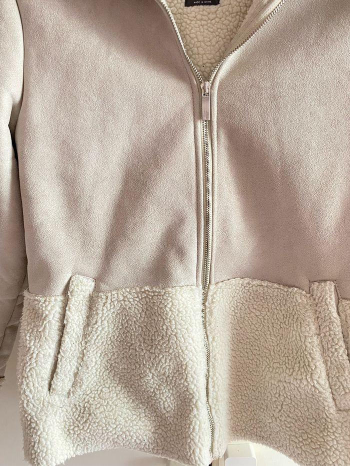 Manteau à capuche  en fausse fourrure pour femme - photo numéro 5