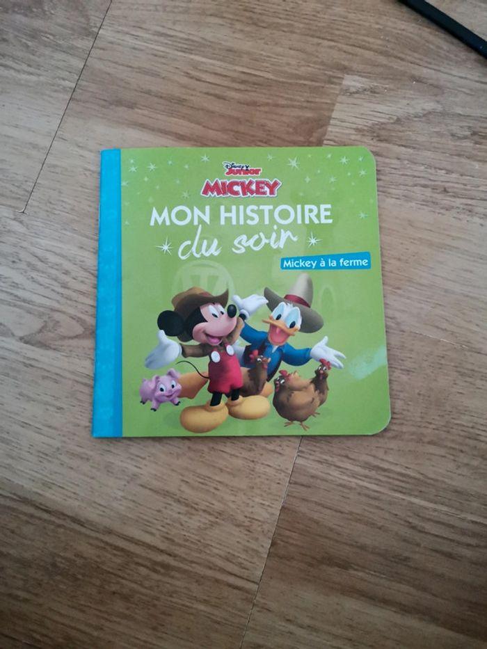 Livre Mickey à la ferme - photo numéro 1