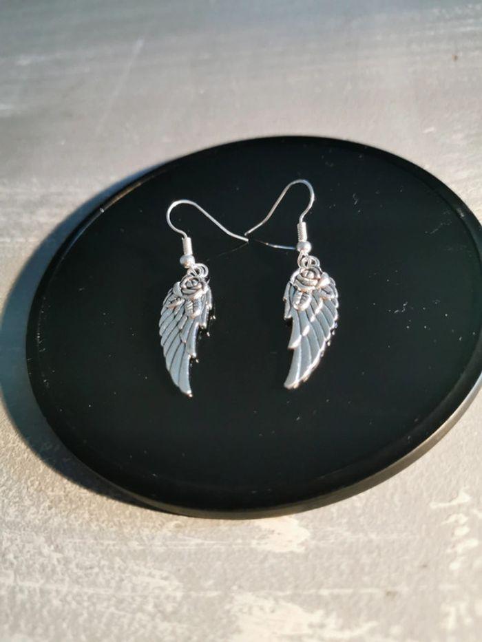 Boucles d oreilles ailes d anges - photo numéro 1