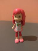 figurine charlotte aux fraises