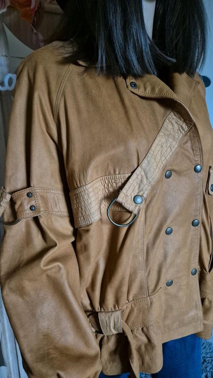 Veste en cuir camel fabrication italienne - photo numéro 3