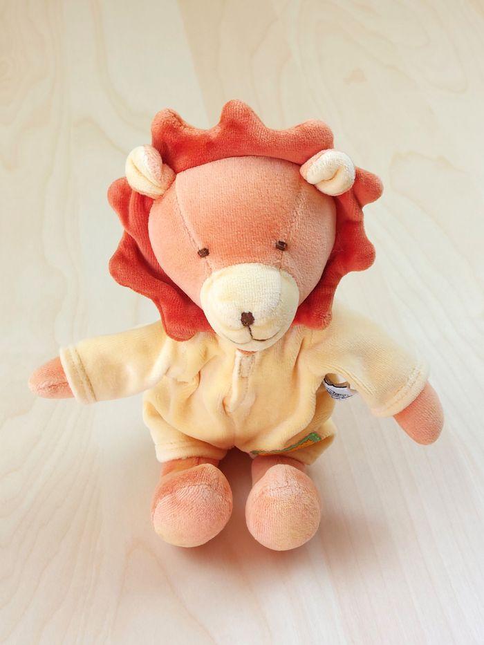 Doudou lion orange jaune Les Loustics 30 cm Moulin Roty - photo numéro 1