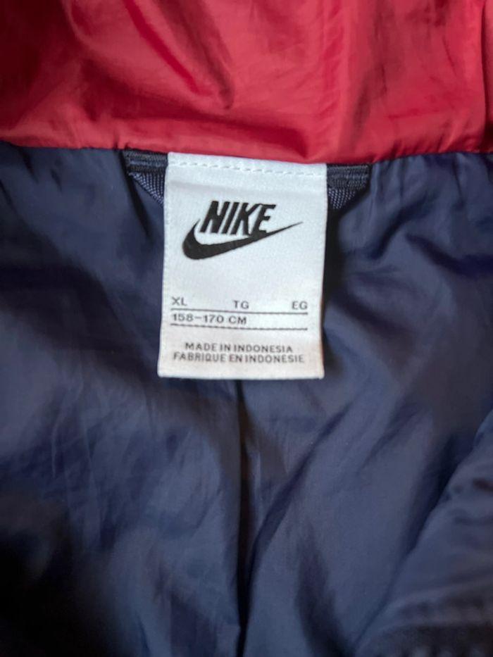 Doudoune Nike PSG - photo numéro 3