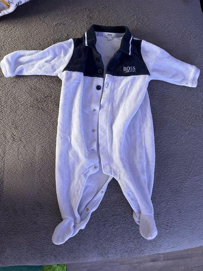 Pyjama hugo boss bébé 3 mois - photo numéro 1