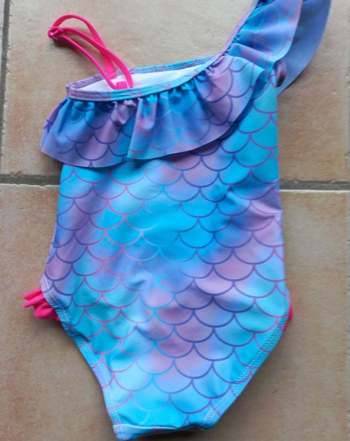 Maillot de bain 1 pièce sirène enfant 5 ans - photo numéro 2